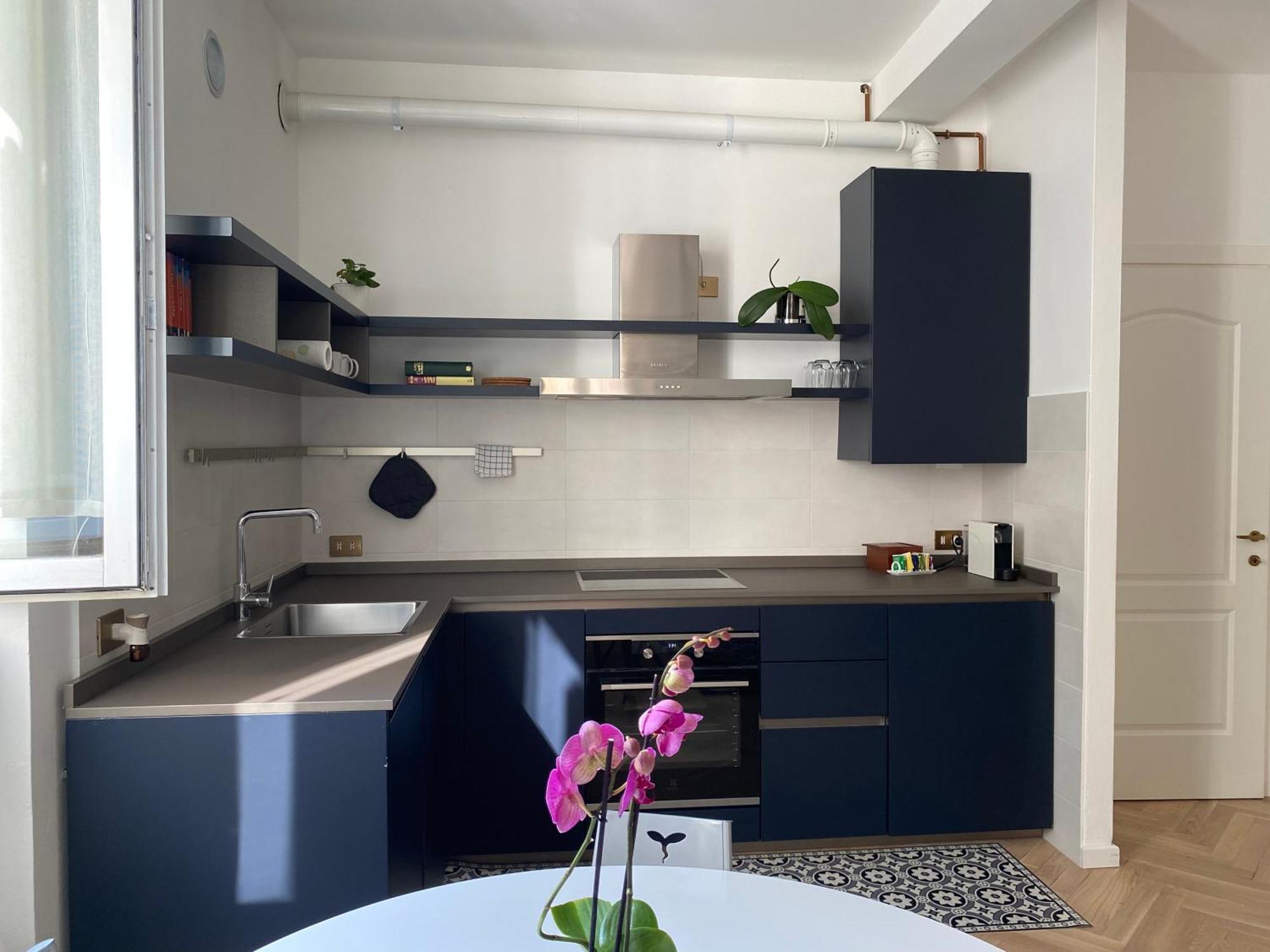 Wanderlust Splendido Appartamento In Centro Pavia Luaran gambar